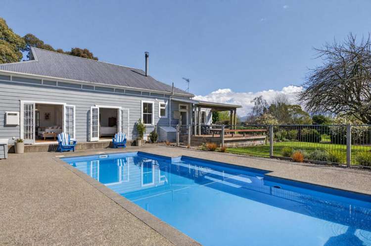 62A Cross Line Greytown_1