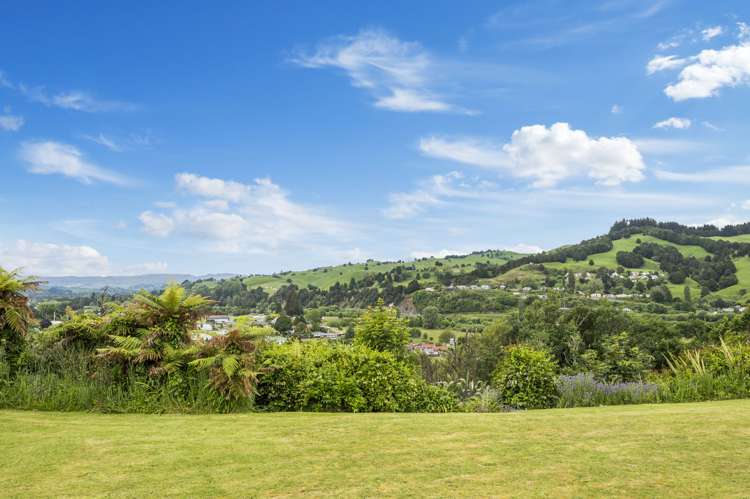 27 House Avenue Taumarunui_21