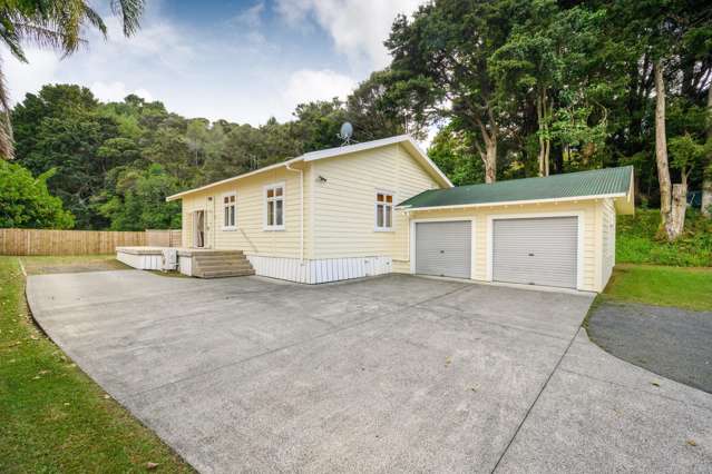 123 Riverside Drive Parahaki_1