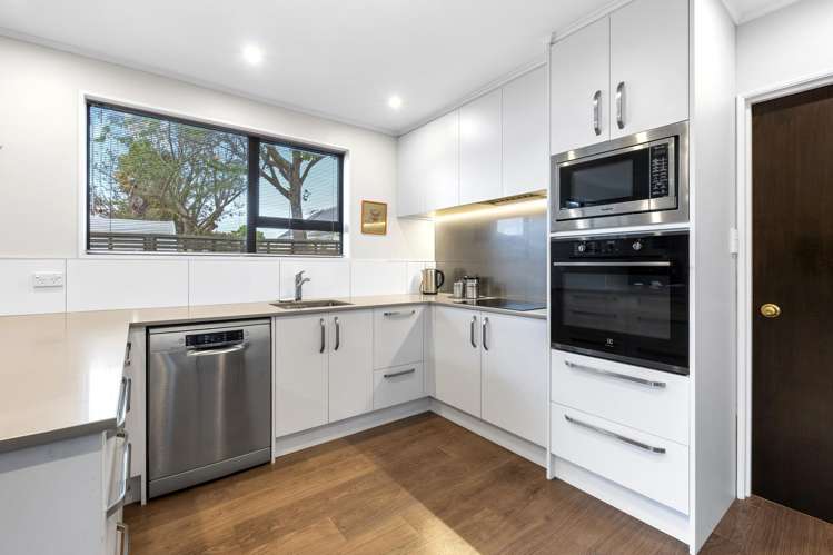 13 Holcroft Court_1