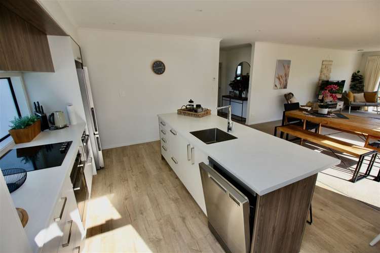 5 Tango Way Whitianga_8