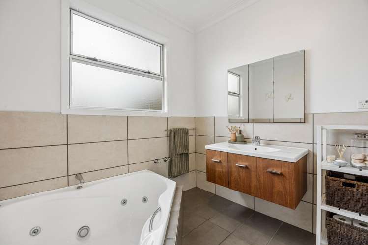 6 Stansfield Street Kenmure_11