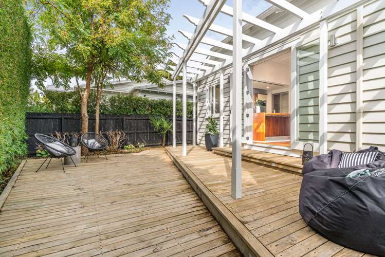 3/6 Wairoa Road Devonport_11