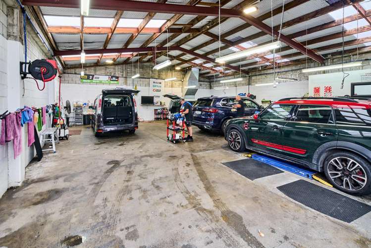 9-11 Wakefield Street Alicetown_6