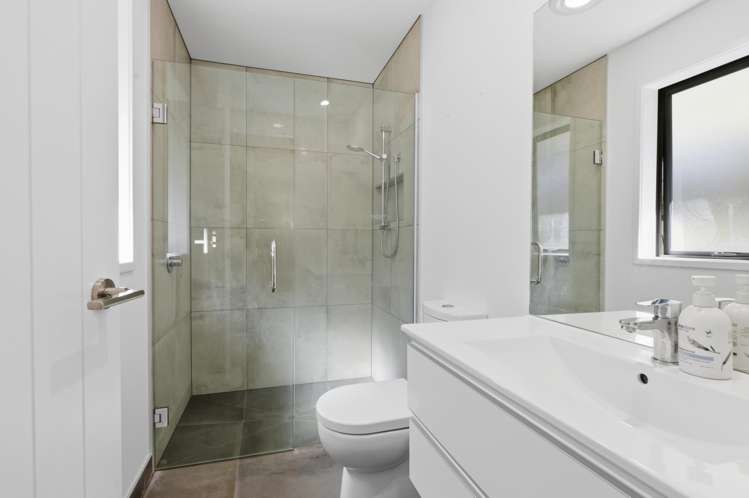 29 Pakanga Grove Pyes Pa_11