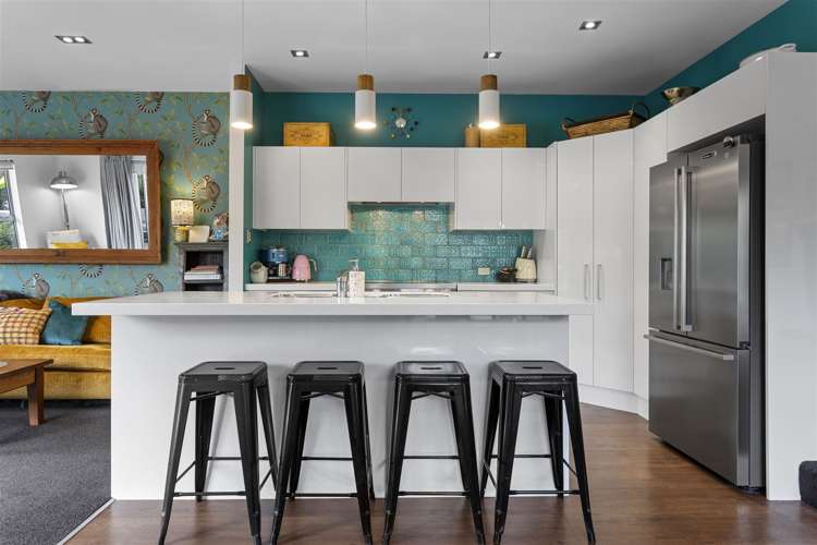 7 Monks Parade The Pines Beach_5