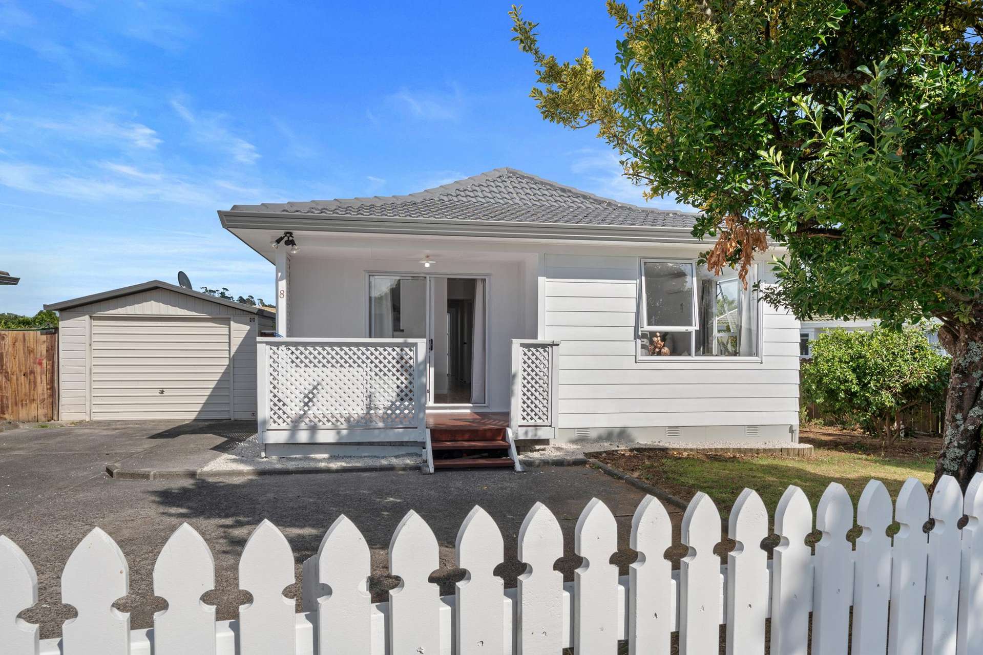 8 Childers Road Ranui_0