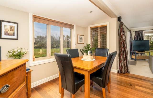 243 Mount Thomas Road Fernside_4