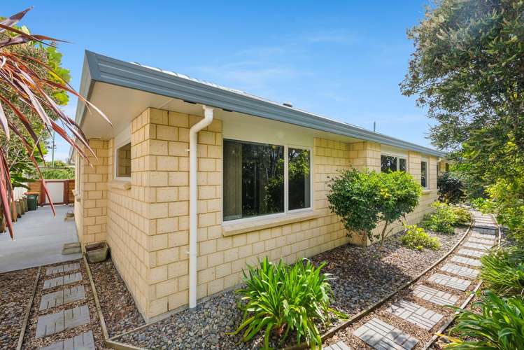 43 Quadrant Heights Paraparaumu_2