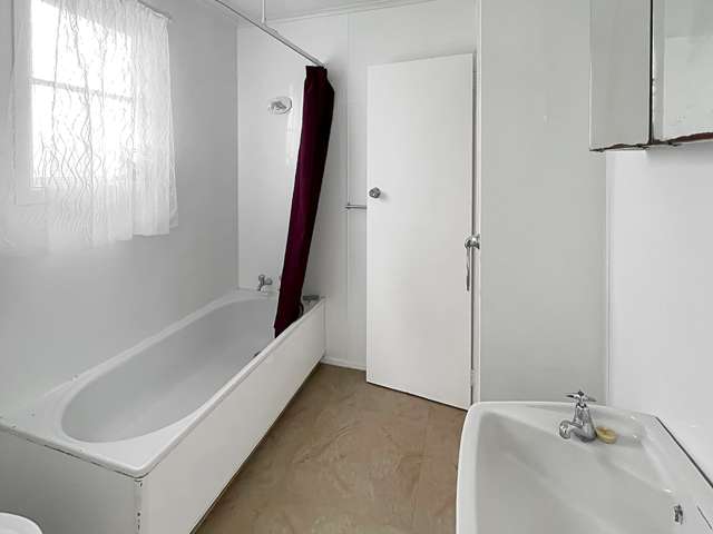 14 Nevis Crescent 11139_4