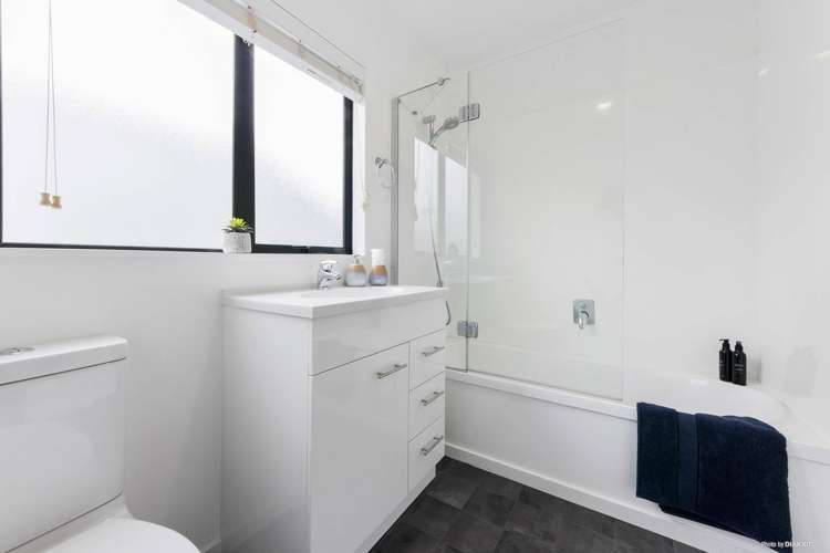 1/37 Evans Road Glen Eden_6