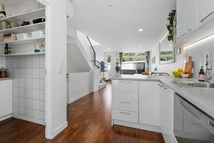 15/27 Birdwood Crescent Parnell_5