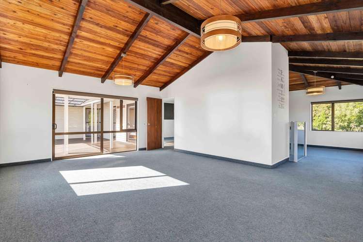 66 Karina Road_2