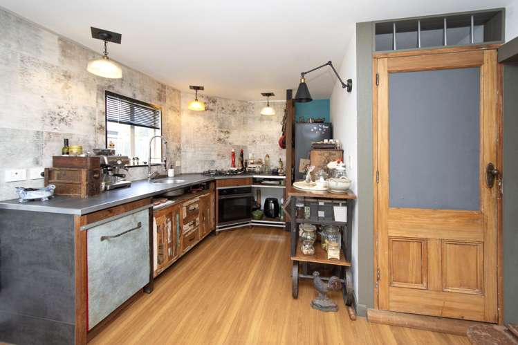 2/44 Shakespeare Road_4
