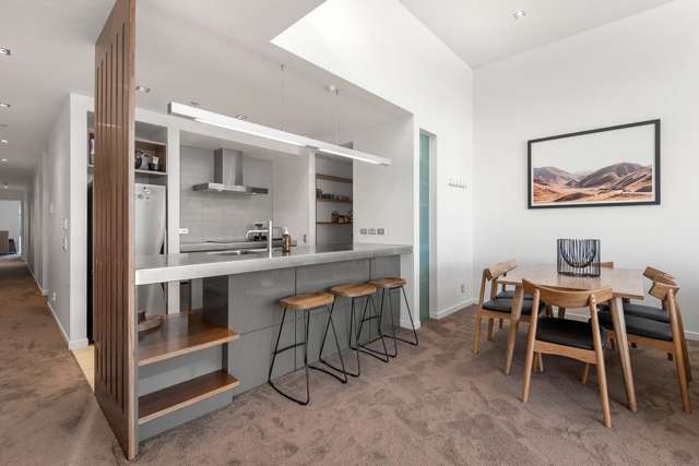 8B/82 Cable Street Te Aro_3