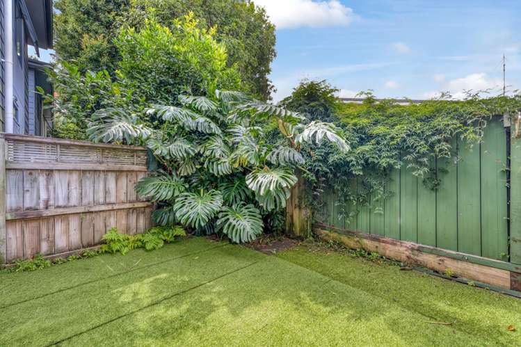 5/8 Soljak Place Mount Albert_8