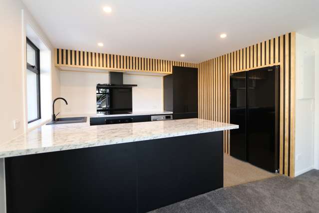 3/151 Yarrow Street Invercargill Central_1