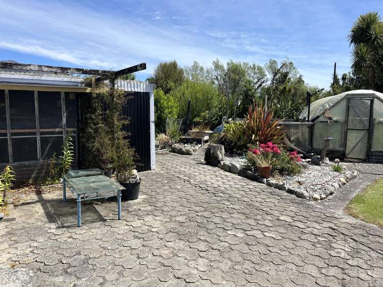 2 Stewart Street Waimangaroa_15