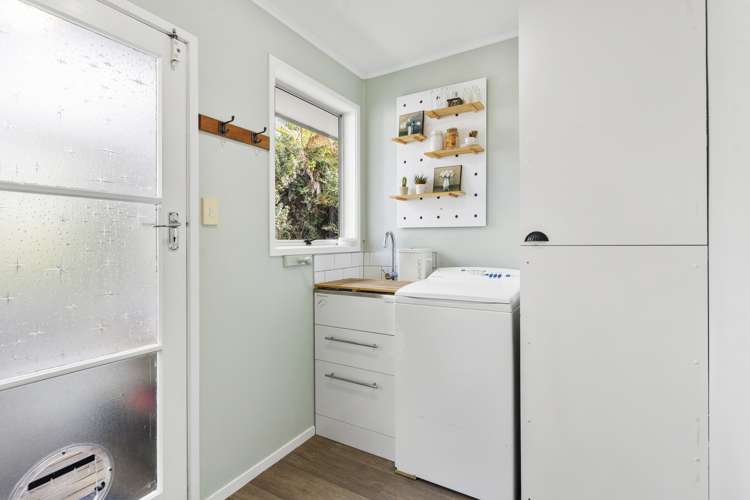 14 Gerontius Glade Torbay_16