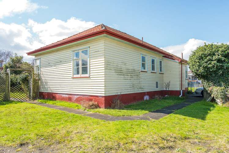 29 Swiss Avenue Gonville_11