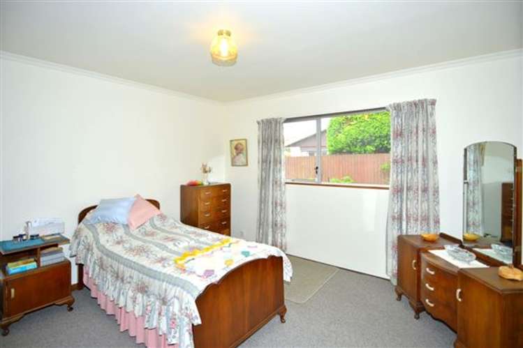 2a Hythe Lane Saint Martins_7