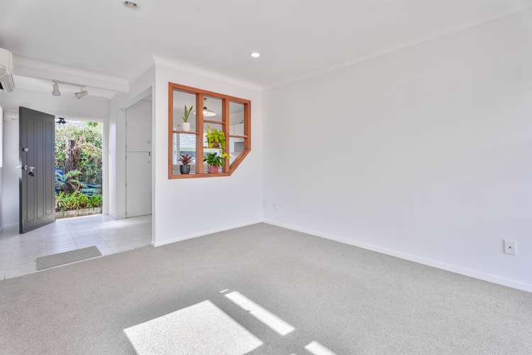 1/82a King George Avenue Epsom_13