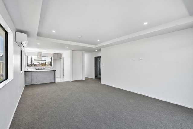 47 Stackwood Avenue Woodend_1
