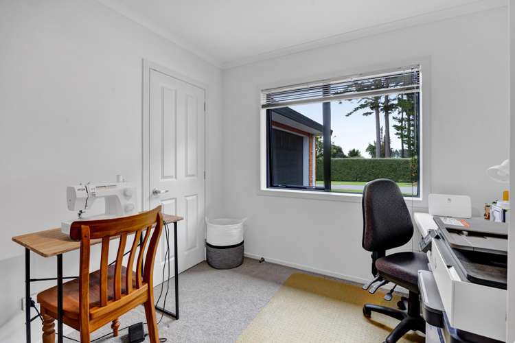 12 Beach Road Urenui_16