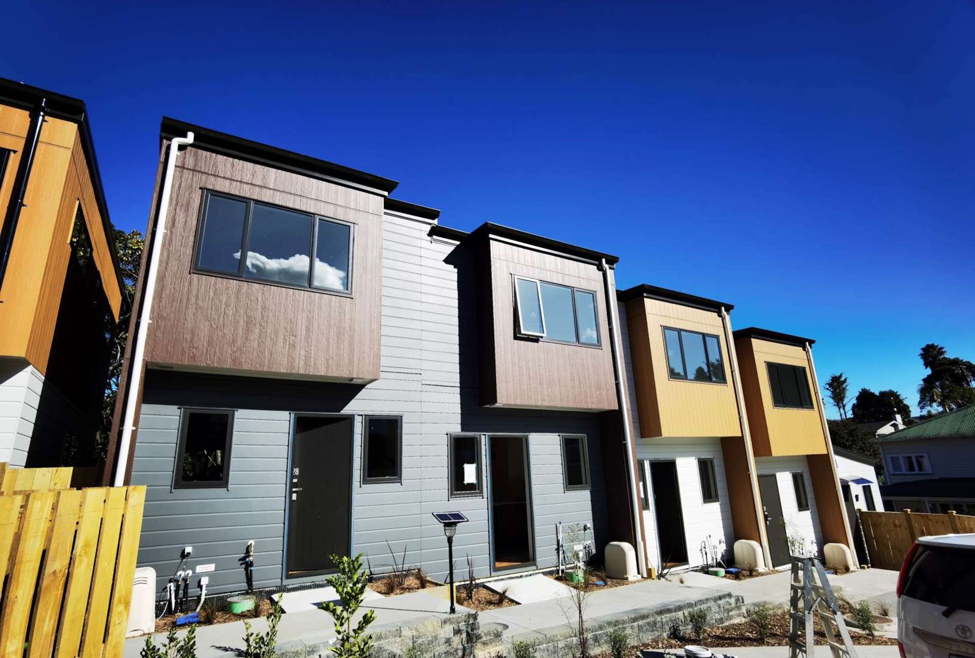 28/911 Schnapper Rock Road Greenhithe North Shore City Houses