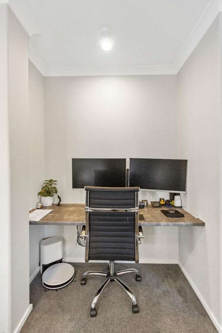 200 Harbourside Drive 1694_16