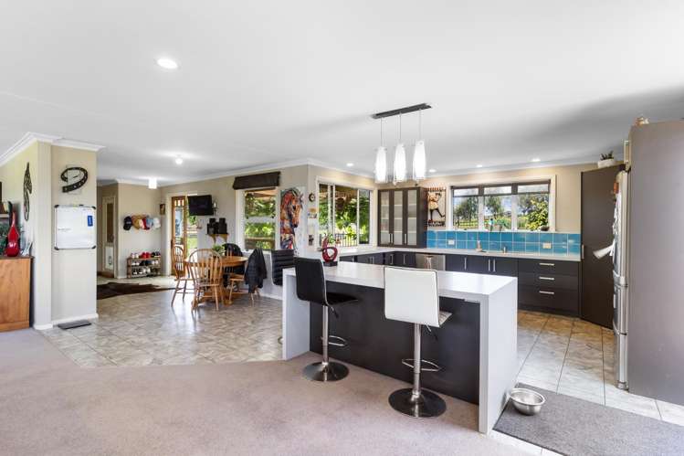 229 Koputaroa Road Koputaroa_7