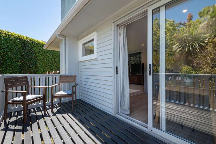 1/10 Philip Place Hillcrest_12