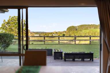 585 Paparata Road_2