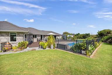 6 Summerfield Way_2