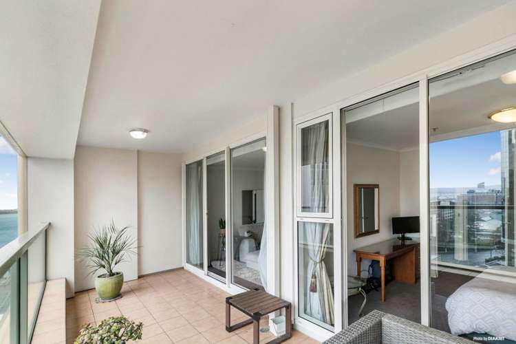 802/8 Albert Street Auckland Central_10