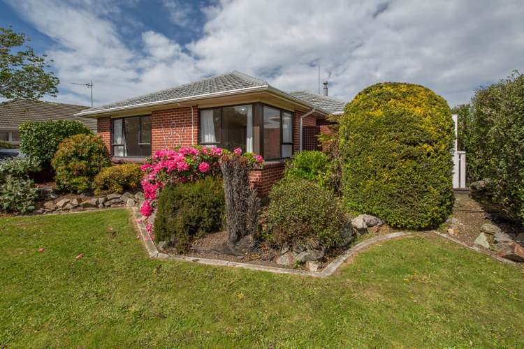 50 Dunstan Crescent Hornby_16