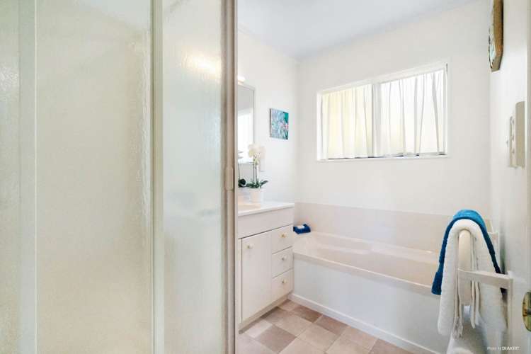 8 Elsted Place Goodwood Heights_14