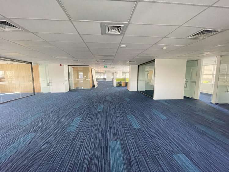 15 Osterley Way Manukau City_10