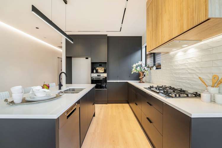 386 Te Taruna Drive_5