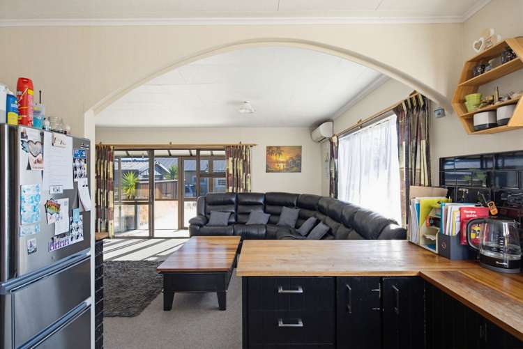 2/3 Ngaio Street Stoke_9