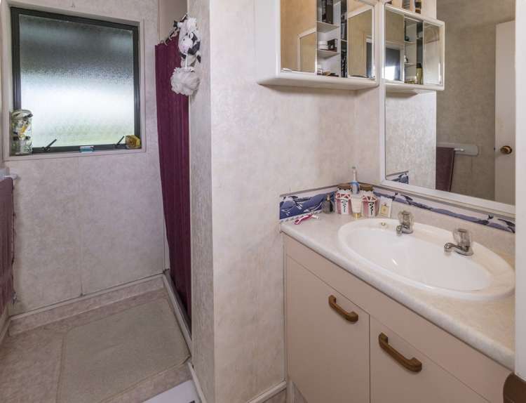 31 Main Road Luggate_16