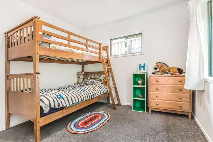 65 Glen Brook Road Omiha_12