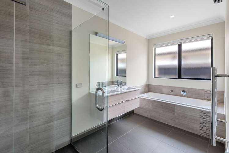 6 Squadron Road Wigram_11