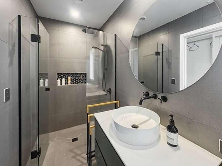 21 Ocean Beach Street 1207_8