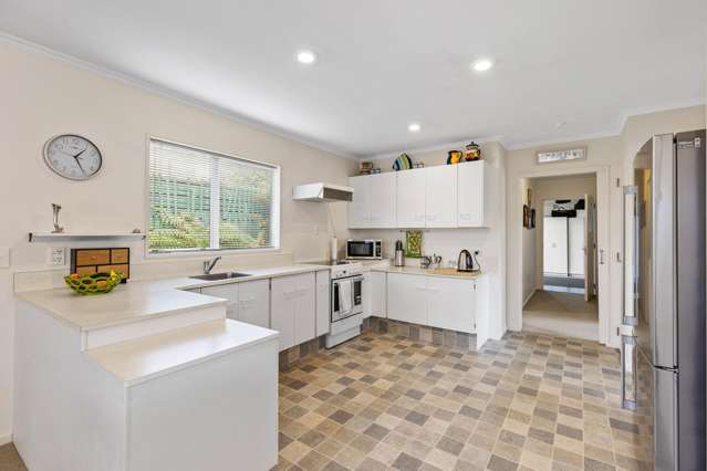 2/7 Katie Lane Dallington_1