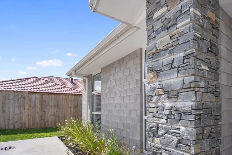 5 Awa Avenue Helensville_13