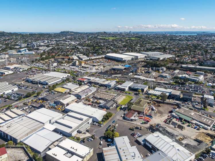 8 Monier Place Mt Wellington_9