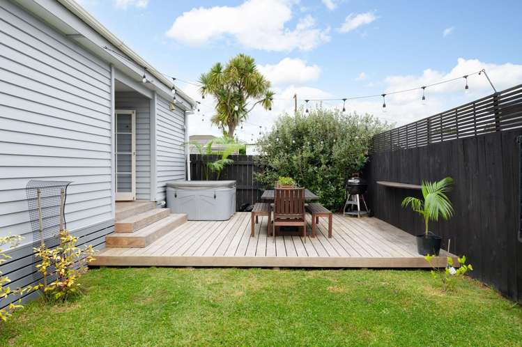 77 Nixon Street Hamilton East_5