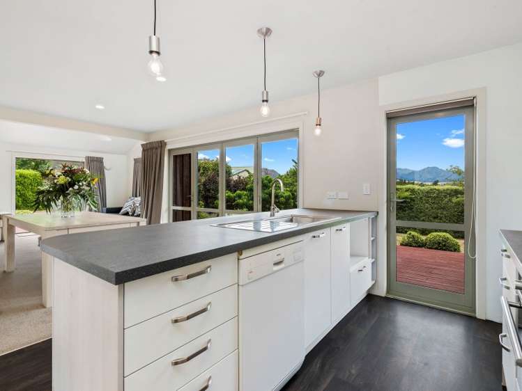 128 Mount Iron Drive Wanaka_4