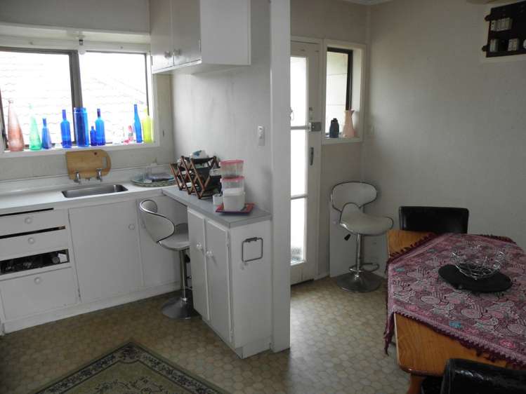 2/31 Nikau Street New Lynn_4